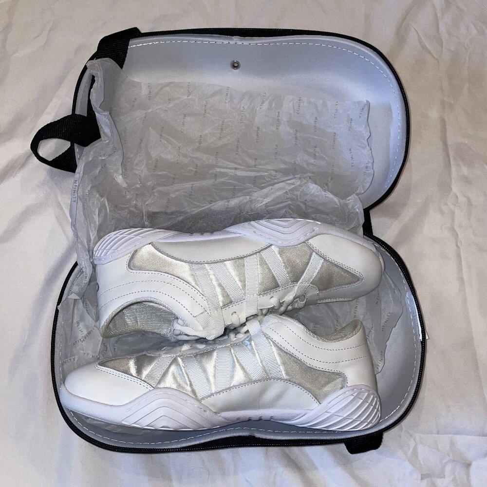 Nfinity cheer shoes, size 8.5 womens